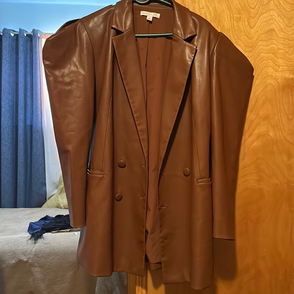 Leather blazer (oversized ) in a good way - Picture 1 of 4